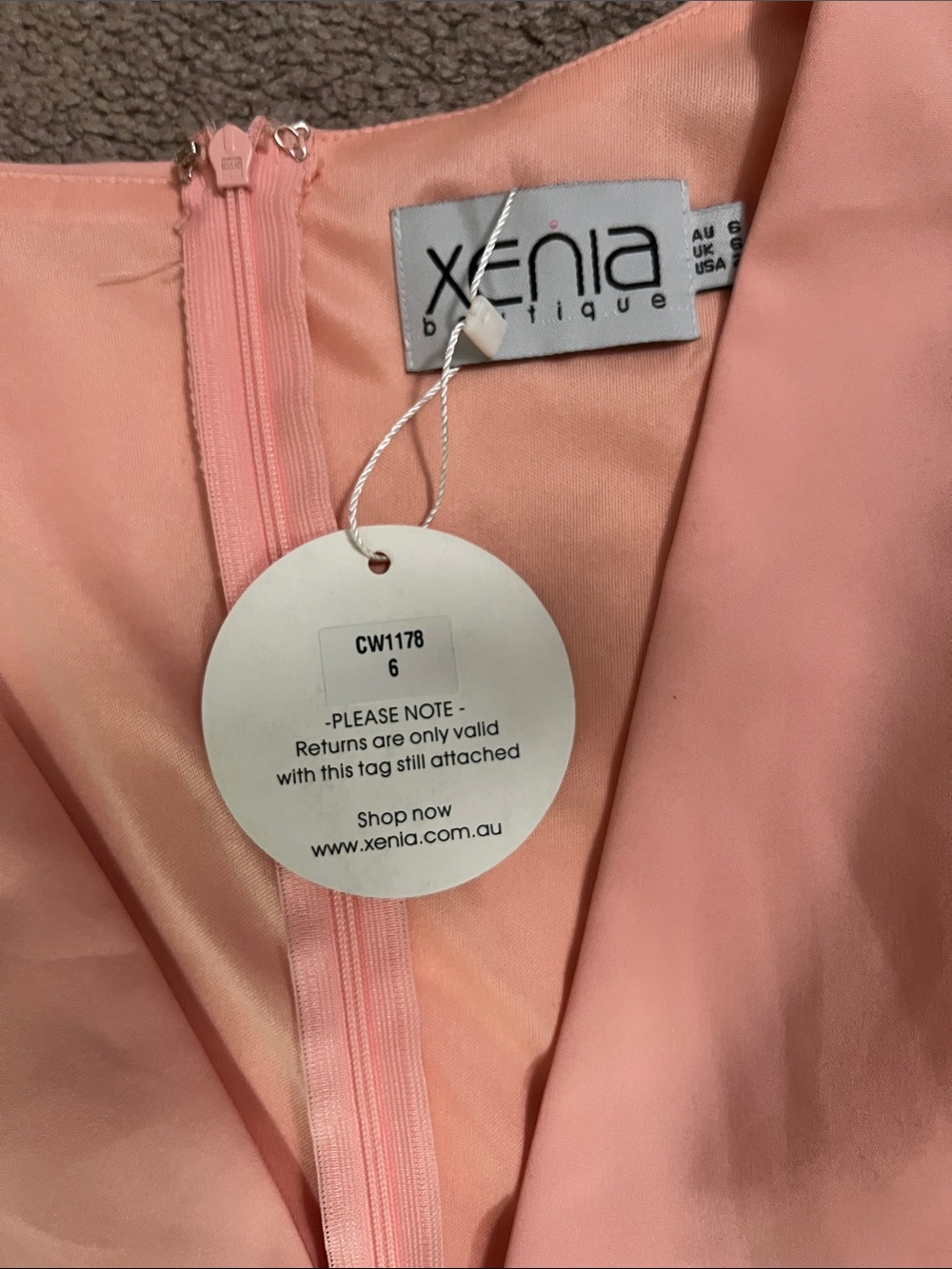 Xenia boutique peach cutout deep v bodycon mini dress. - Picture 3 of 7